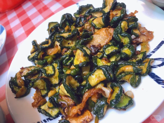 苦瓜与黄瓜常见烹饪方式对比图