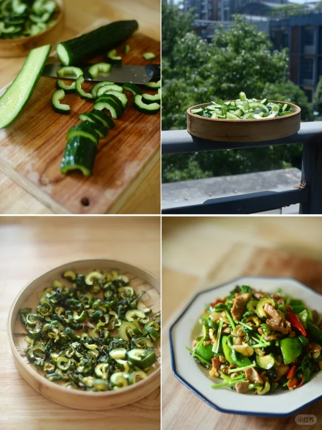 成品菜黄瓜炒肉片特写,展现实际餐桌应用场景,菜品颜色丰富,体现家庭烹饪风格 家常菜肴:一盘色泽鲜亮的黄瓜炒肉片,绿色黄瓜条与浅褐色猪肉片交错,点缀红椒丝,盛于蓝色陶瓷盘中,背景为木质餐桌