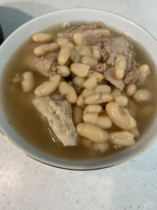 骨头焯水过程