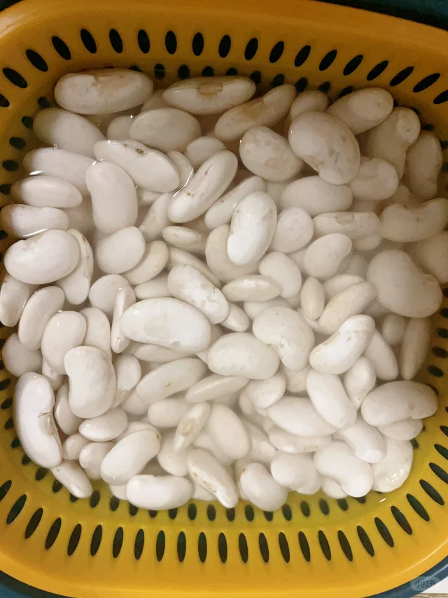 大白芸豆炖猪蹄成品图