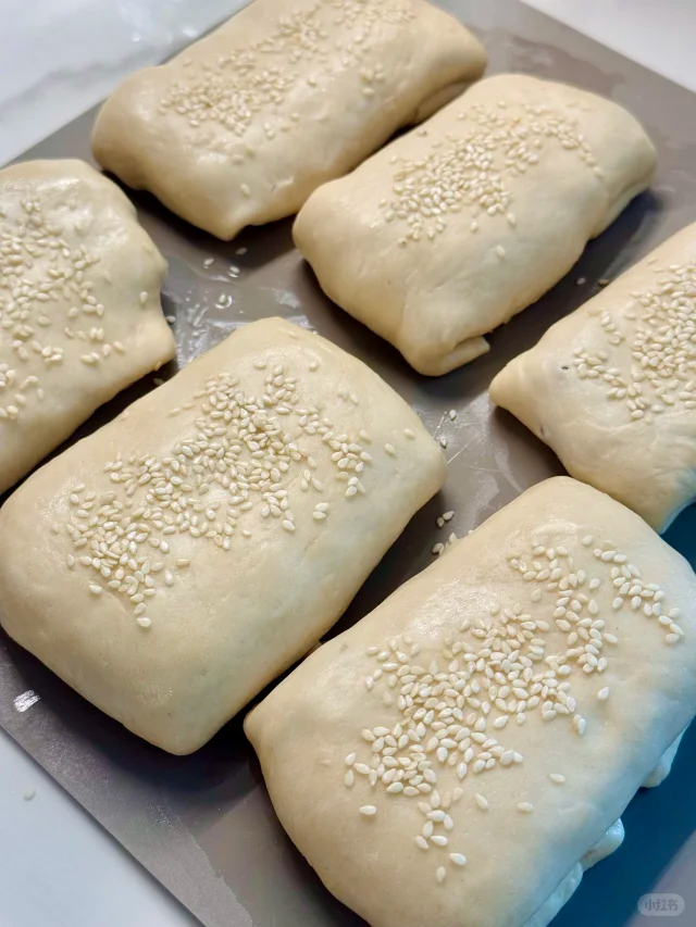 肉夹馍组装全过程示意图